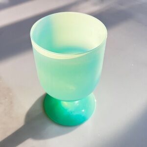 Terrain Handmade green Milky Footed globet asses 11.5 oz retired nWOT 5"H